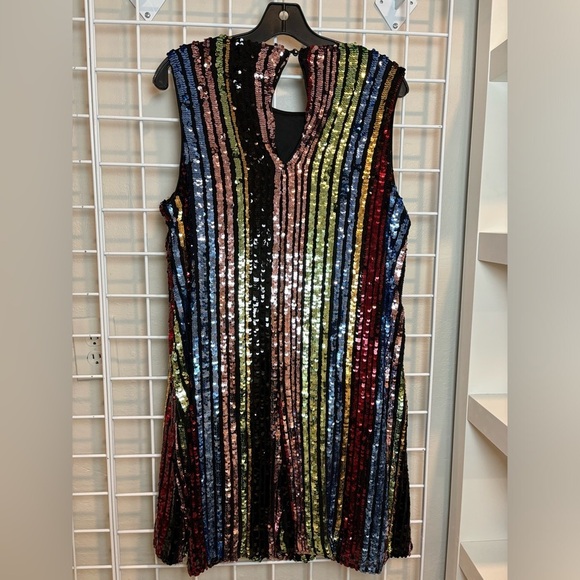 Torrid Mini Sequin Trapeze Dress - Size 00 (10/12) - Picture 9 of 11